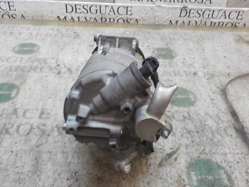Recambio de compresor aire acondicionado para ford fiesta (ccn) trend referencia OEM IAM 2021124 C1B119D629AG 