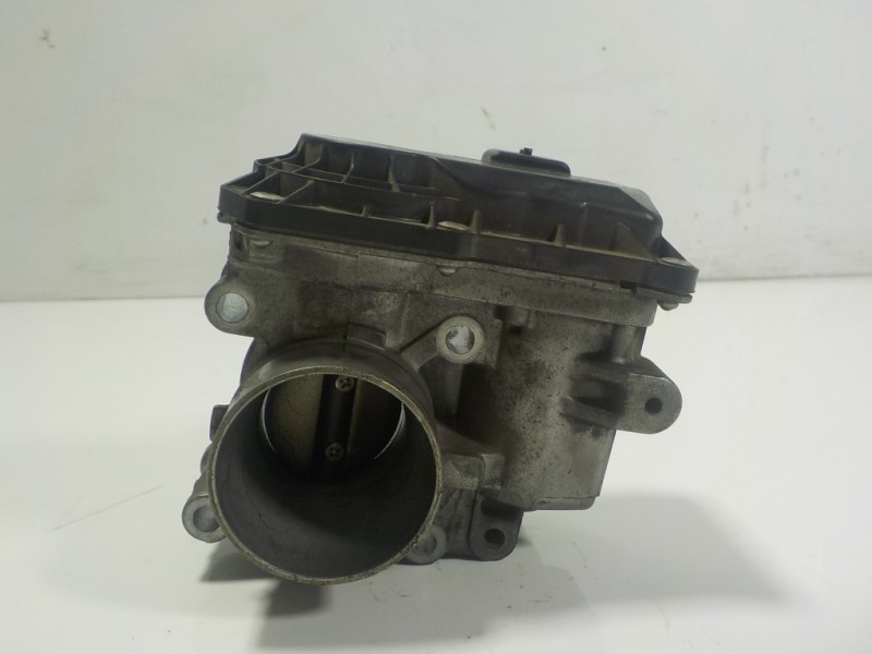 Recambio de caja mariposa para dacia sandero 1.2 16v cat referencia OEM IAM 8200568712 8200568712 00343