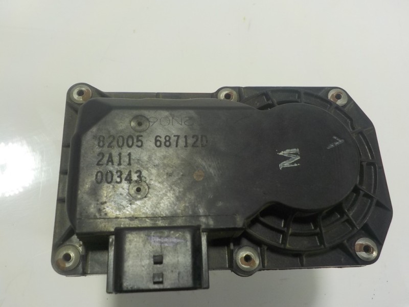 Recambio de caja mariposa para dacia sandero 1.2 16v cat referencia OEM IAM 8200568712 8200568712 00343