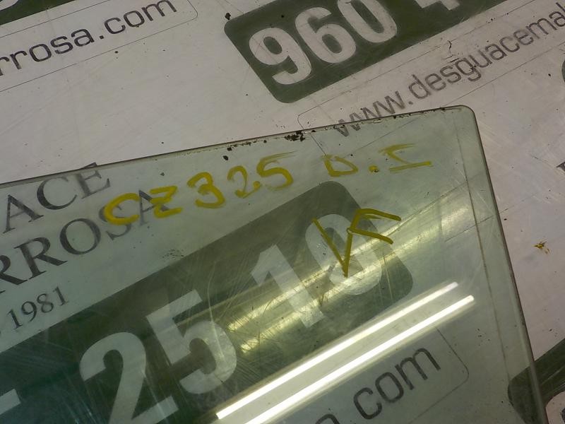 Recambio de cristal puerta delantero izquierdo para volkswagen golf v berlina (1k1) 1.9 tdi referencia OEM IAM   