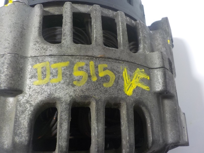 Recambio de alternador para dacia sandero 1.2 16v cat referencia OEM IAM 7700437090 8200660044 SG9B107