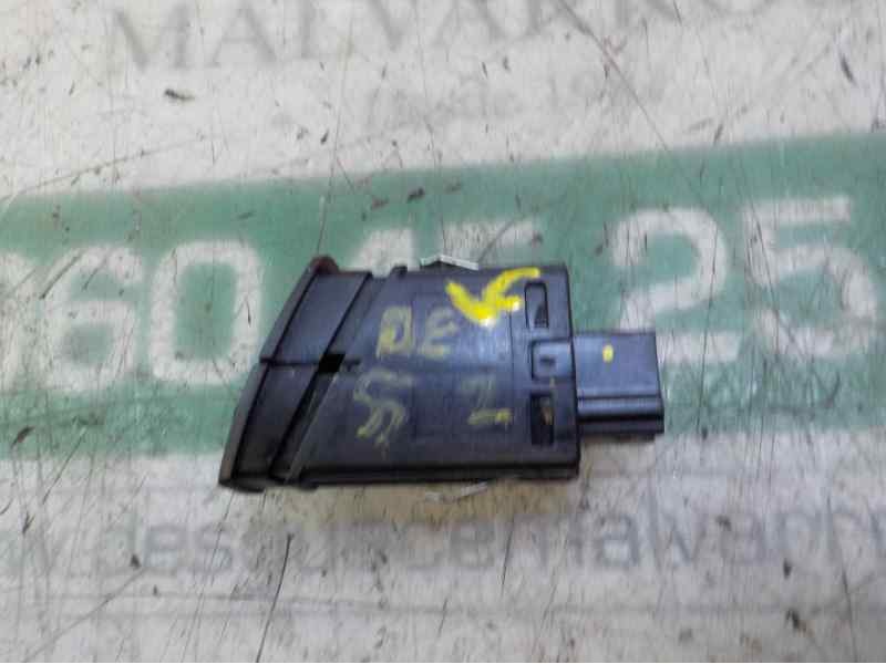 Recambio de warning para bmw serie 3 lim. (f30) 320d referencia OEM IAM 61319231786 923178603 