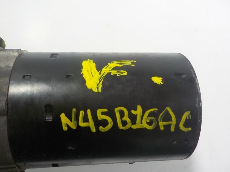 Recambio de motor arranque para bmw serie 1 berlina (e81/e87) 116i referencia OEM IAM  0001107426 