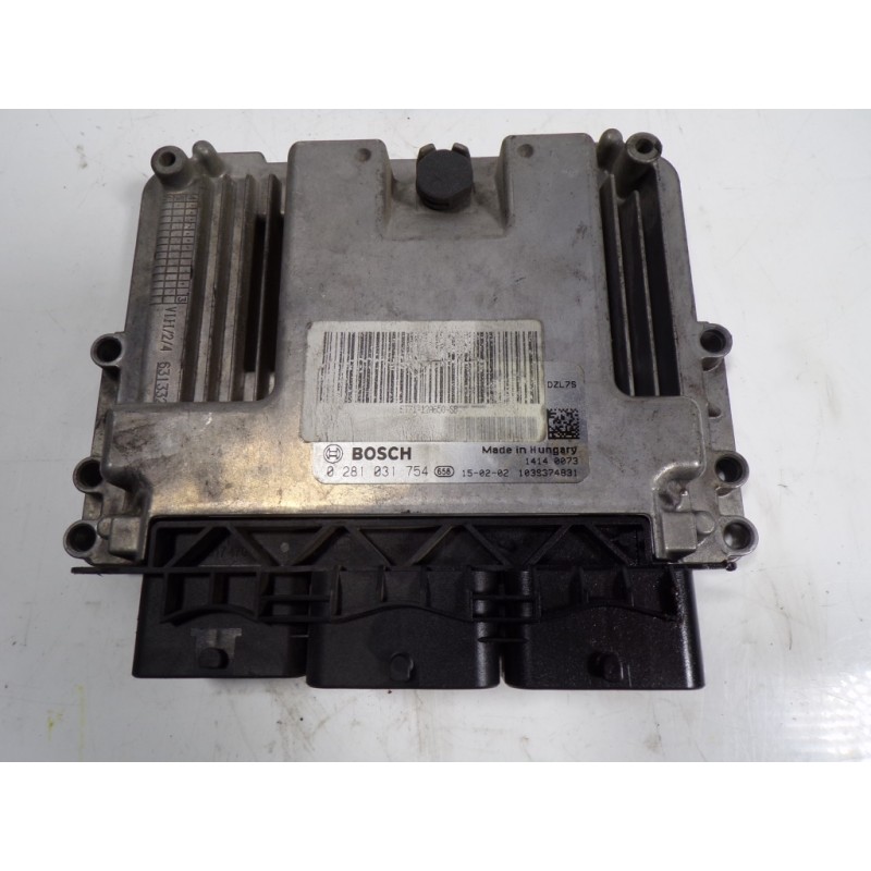 Recambio de centralita motor uce para ford transit courier 1.5 tdci cat referencia OEM IAM  ET7112A650SB 