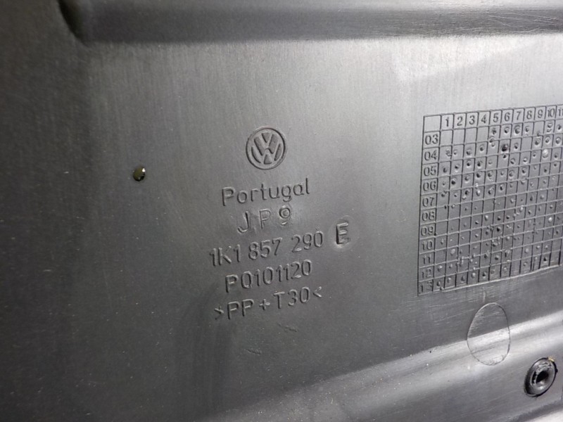 Recambio de guantera para volkswagen scirocco (138) 2.0 tdi referencia OEM IAM 1K1857101M82V 1K1857290E 