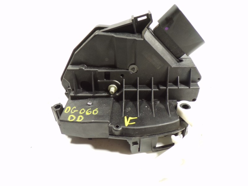 Recambio de cerradura puerta delantera derecha para ford transit courier 1.5 tdci cat referencia OEM IAM  BM5AA21812BF 