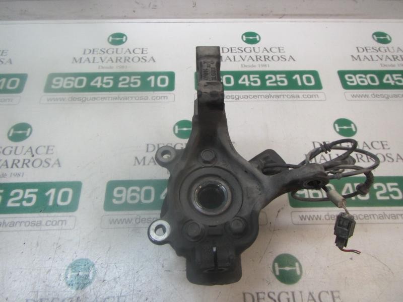 Recambio de mangueta delantera derecha para nissan nv 200 (m20) 1.5 dci cat referencia OEM IAM 400143LG0A  