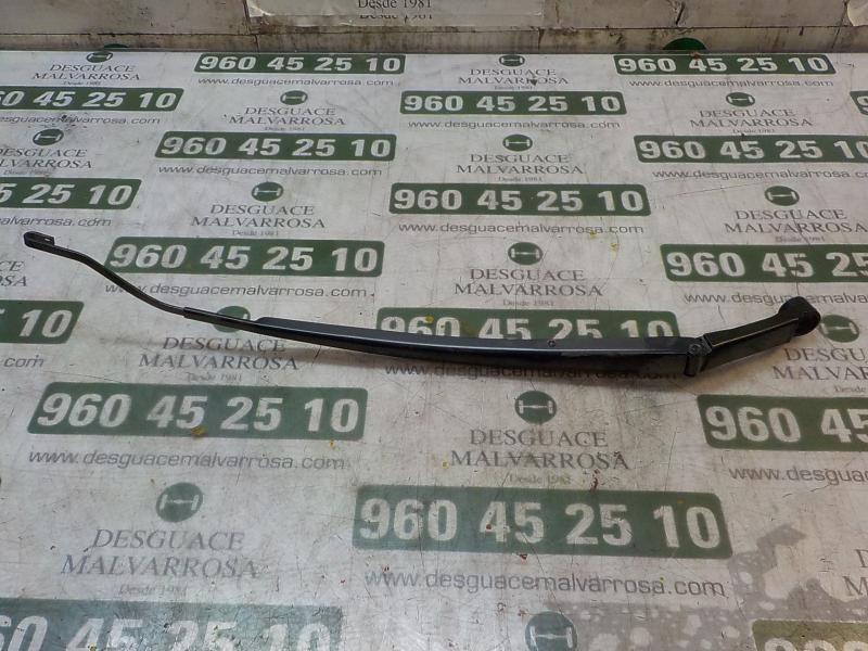 Recambio de brazo limpia delantero derecho para toyota rav 4 advance hybrid referencia OEM IAM 8521142140  