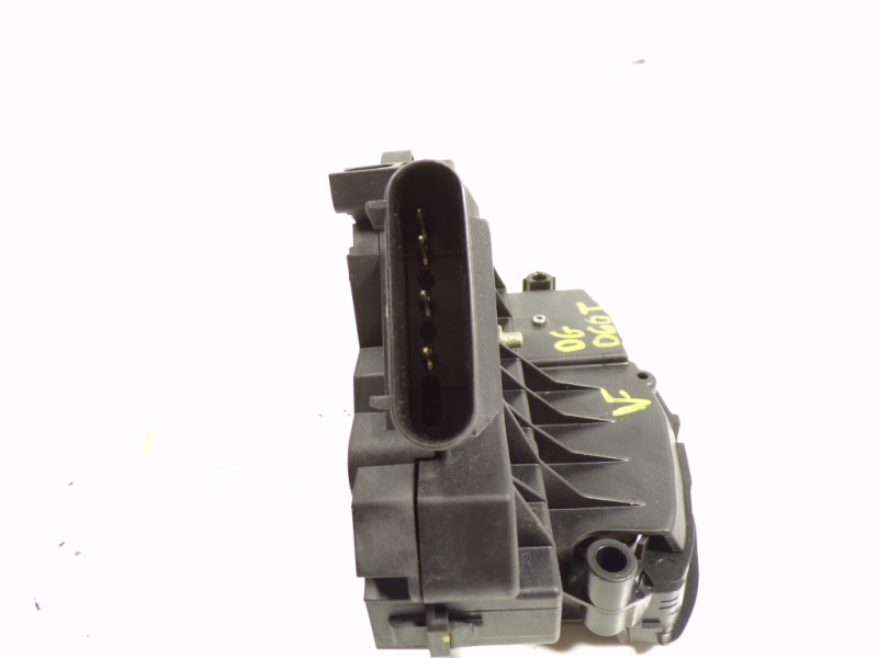 Recambio de cerradura puerta trasera izquierda para ford transit courier 1.5 tdci cat referencia OEM IAM  BM5AA21813BF 