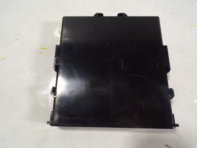 Recambio de modulo electronico para lexus ux (za10) 250h e-four referencia OEM IAM 899H076170 8999076250 2336006532