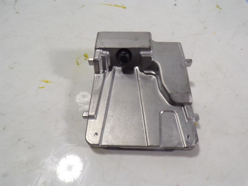 Recambio de modulo electronico para lexus ux (za10) 250h e-four referencia OEM IAM 8646C76040 8646C76040 0365008552