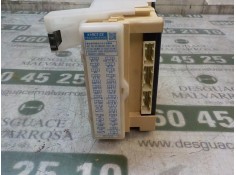 Recambio de caja reles / fusibles para toyota rav 4 advance hybrid referencia OEM IAM 8273042811 8922142300 2380005882 2