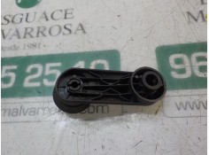 Recambio de maneta elevalunas trasera derecha para opel corsa e selective referencia OEM IAM 13288655   2