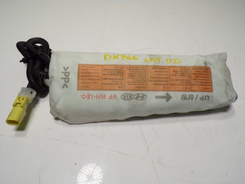 Recambio de airbag lateral delantero derecho para hyundai i40 1.7 crdi cat referencia OEM IAM 889203Z000 889203Z000 