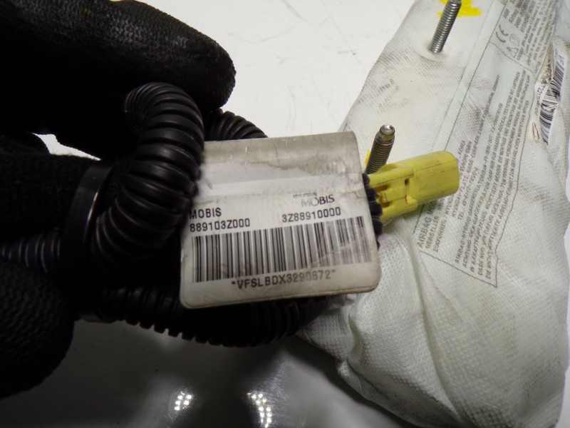 Recambio de airbag lateral delantero izquierdo para hyundai i40 1.7 crdi cat referencia OEM IAM 889103Z000 889103Z000 