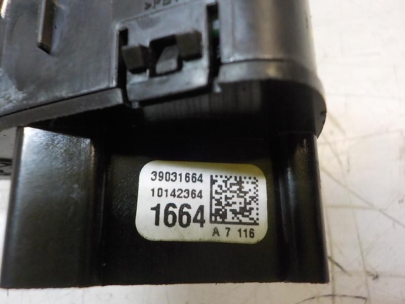 Recambio de modulo electronico para opel corsa e selective referencia OEM IAM 39031664 39031664 