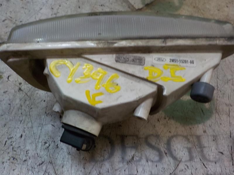 Recambio de faro antiniebla izquierdo para ford focus berlina (cak) 1.8 tdci cat referencia OEM IAM   