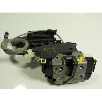 CERRADURA PUERTA DELANTERA DERECHA A1667200435 A1667200435 