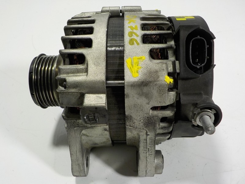 Recambio de alternador para hyundai i40 1.7 crdi cat referencia OEM IAM 373002A805 373002A805 373002A800