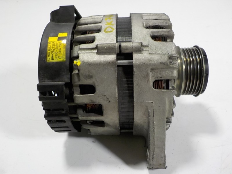Recambio de alternador para hyundai i40 1.7 crdi cat referencia OEM IAM 373002A805 373002A805 373002A800