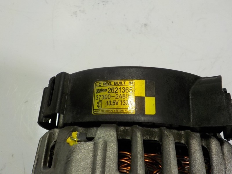 Recambio de alternador para hyundai i40 1.7 crdi cat referencia OEM IAM 373002A805 373002A805 373002A800