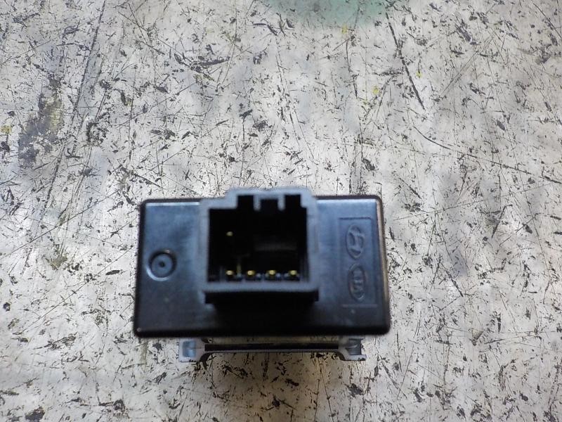 Recambio de modulo electronico para toyota auris 1.8 16v cat (híbrido) referencia OEM IAM 8415202080  