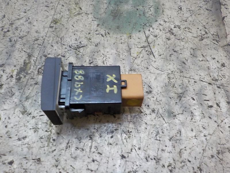 Recambio de modulo electronico para toyota auris 1.8 16v cat (híbrido) referencia OEM IAM 8498806071  