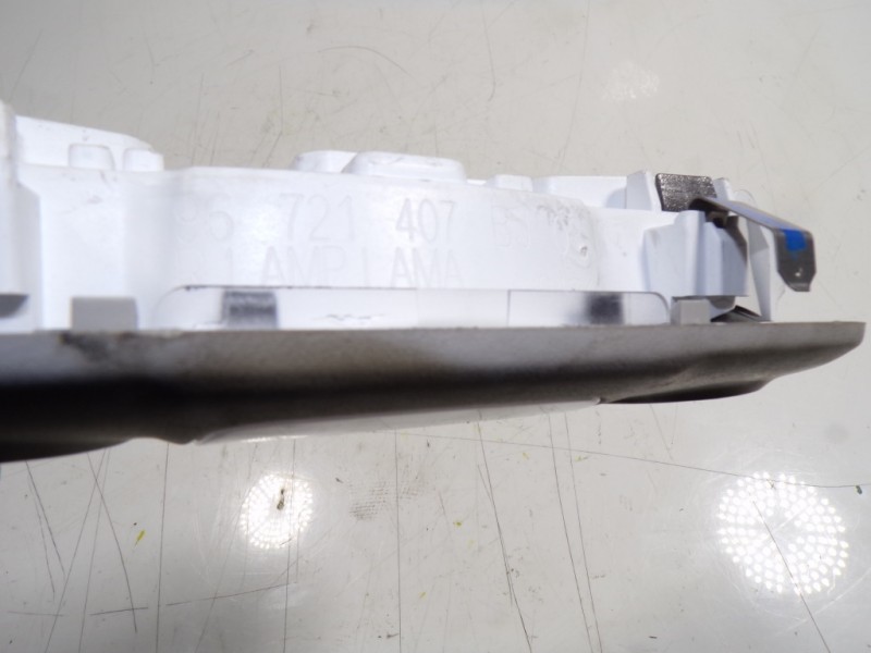 Recambio de piloto interior para toyota proace city 1.5 dci referencia OEM IAM  96721407BJ 