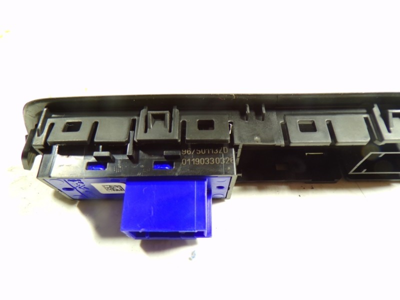 Recambio de interruptor para peugeot 208 1.6 blue-hdi fap referencia OEM IAM 96750111ZD 96750113ZD 