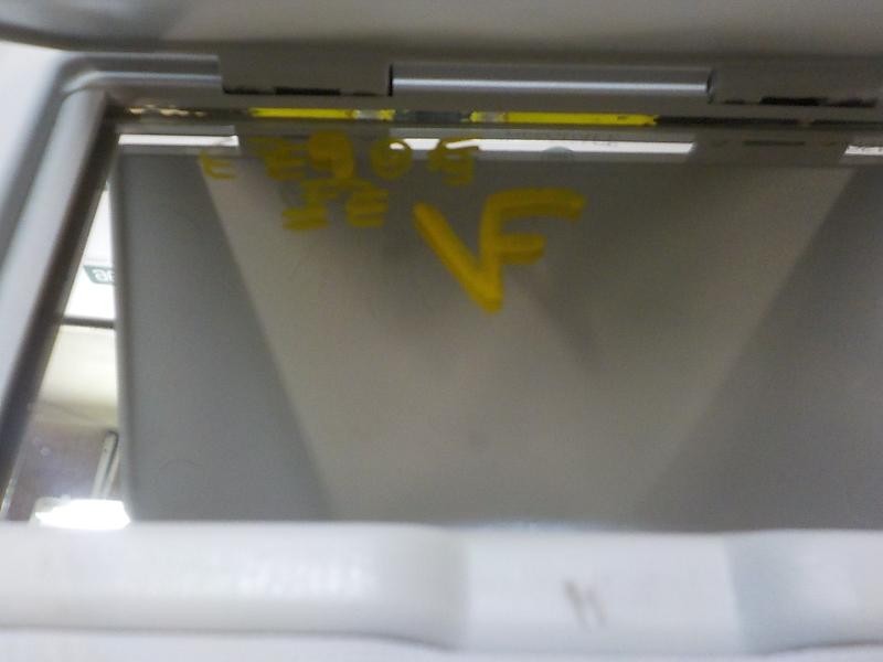 Recambio de parasol izquierdo para opel corsa e selective referencia OEM IAM 13424475  