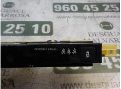 Recambio de warning para toyota rav 4 advance hybrid referencia OEM IAM 8395042220 8395042220  2