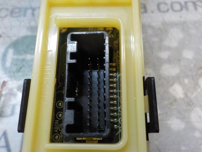 Recambio de warning para toyota rav 4 advance hybrid referencia OEM IAM 8395042220 8395042220 