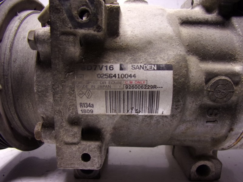 Recambio de compresor aire acondicionado para dacia duster ambiance 4x2 referencia OEM IAM 926006229R 926006229R 