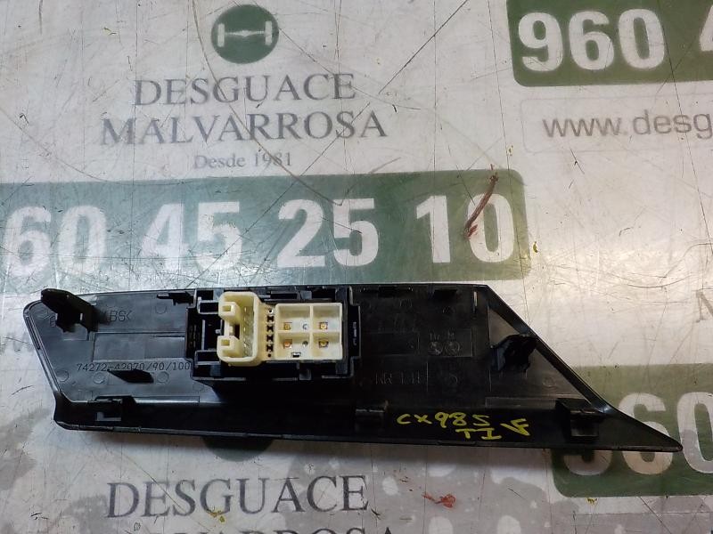 Recambio de mando elevalunas trasero izquierdo para toyota rav 4 advance hybrid referencia OEM IAM 8481052030  