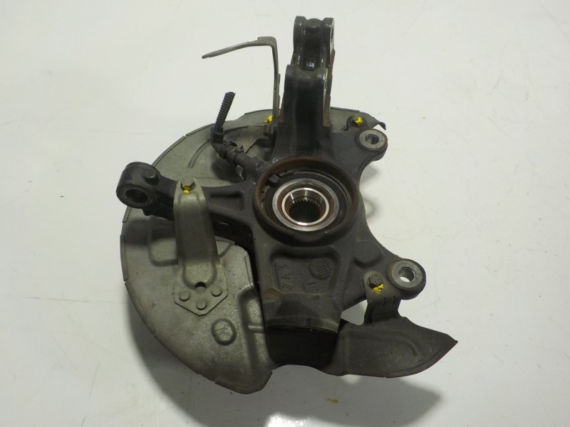 Recambio de mangueta delantera izquierda para peugeot rifter 1.2 12v e-thp / puretech referencia OEM IAM 1610137880  