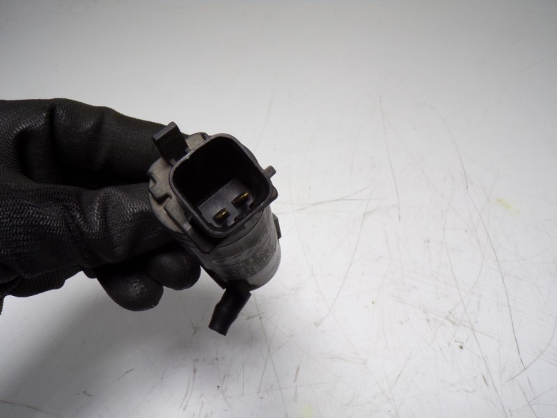 Recambio de bomba limpia para hyundai i40 1.7 crdi cat referencia OEM IAM 985101W010 985101W010 