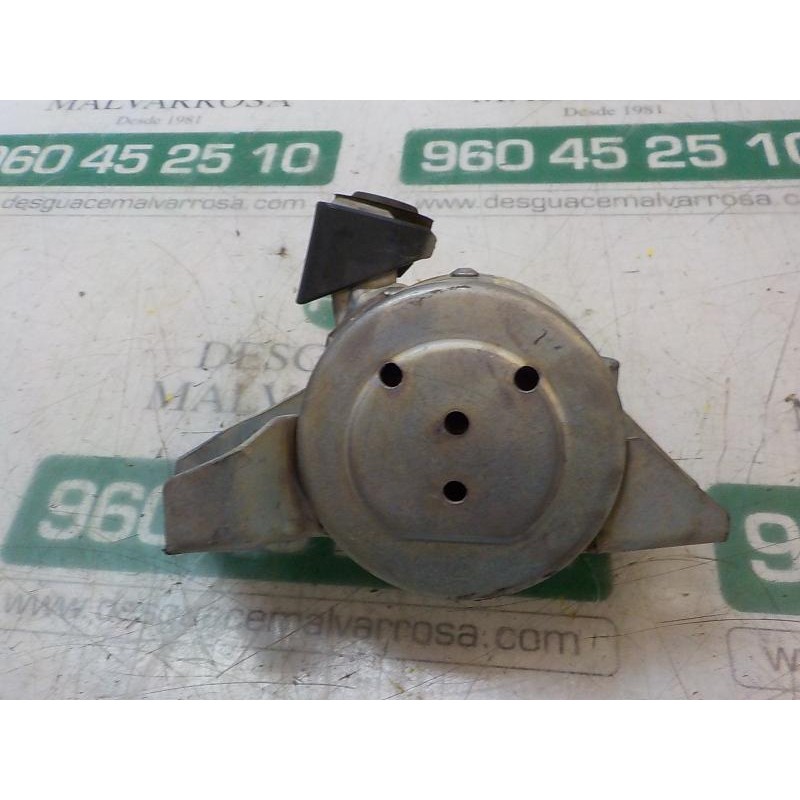 Recambio de soporte motor derecho para opel corsa e selective referencia OEM IAM 13130739  