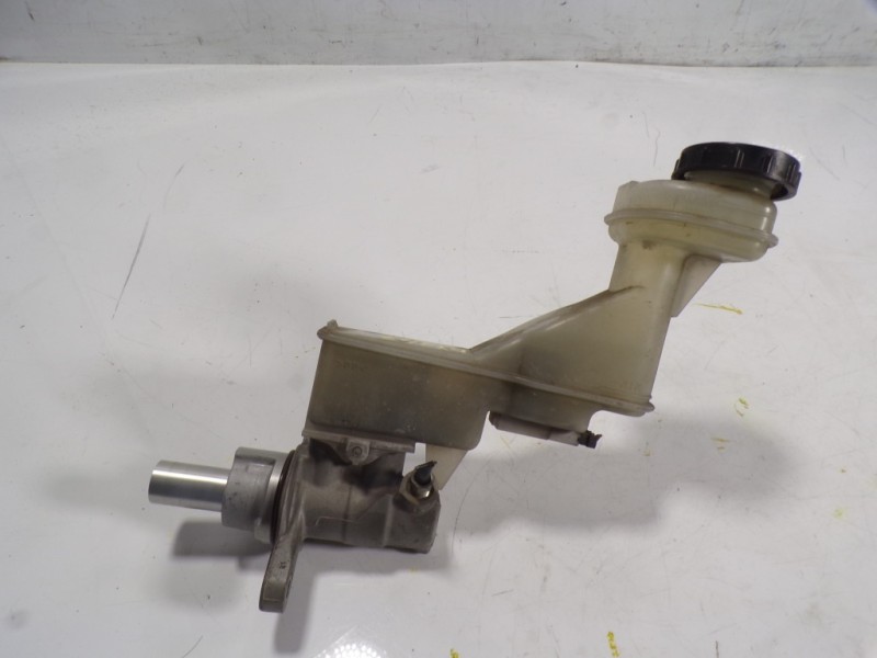 Recambio de bomba freno para nissan qashqai (j10) visia referencia OEM IAM 46010JD90A  