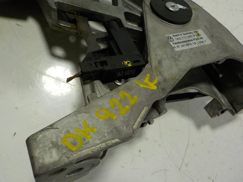 Recambio de palanca freno de mano para volkswagen scirocco (138) 2.0 tdi referencia OEM IAM 1K0711461EEKG 1K0711303P 