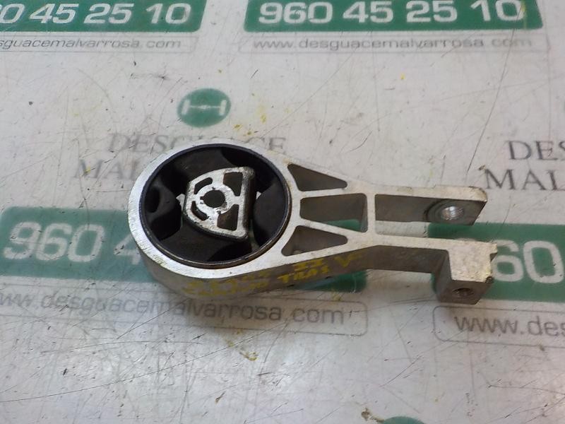 Recambio de soporte cambio para opel corsa e selective referencia OEM IAM 55703436  