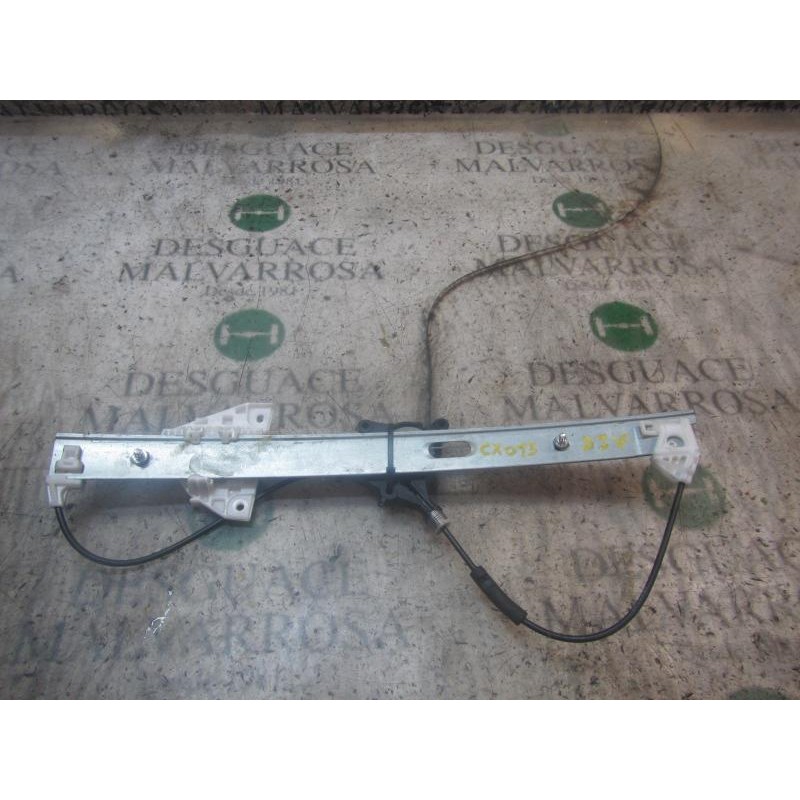 Recambio de elevalunas delantero izquierdo para mazda 3 berlina (bk) 1.6 cd diesel cat referencia OEM IAM BP4K59590  