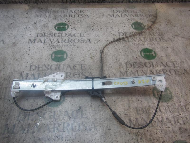 Recambio de elevalunas delantero izquierdo para mazda 3 berlina (bk) 1.6 cd diesel cat referencia OEM IAM BP4K59590  