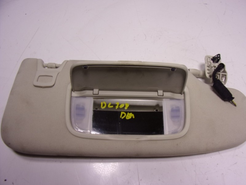 Recambio de parasol derecho para ford mondeo turn. 2.0 tdci cat referencia OEM IAM 2315445  