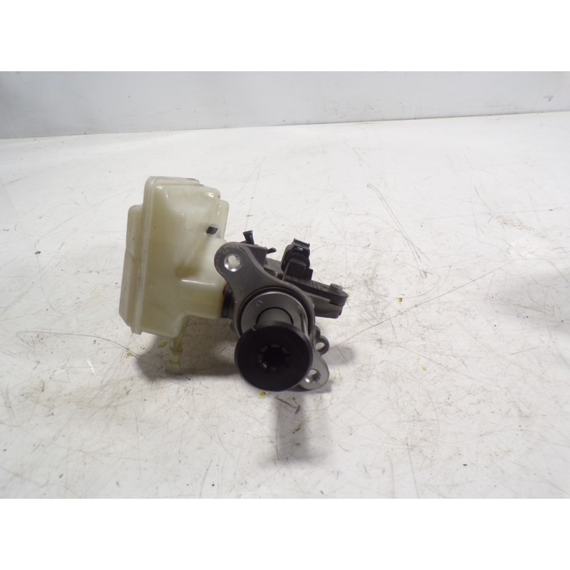 Recambio de bomba freno para volkswagen golf vii sportsvan 1.6 16v tdi dpf referencia OEM IAM 5Q1614019RREP  