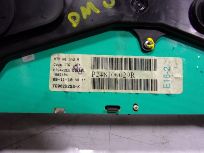 Recambio de cuadro instrumentos para dacia duster ambiance 4x2 referencia OEM IAM 248104707R 248100029R 