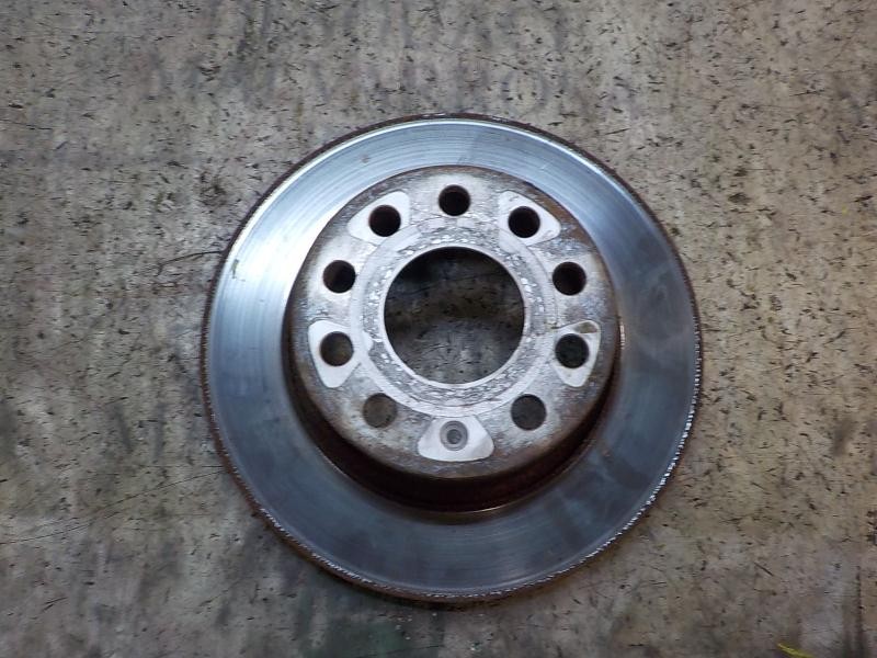 Recambio de disco freno trasero para audi a3 (8p) 2.0 tdi ambiente referencia OEM IAM 1K0615601AB  