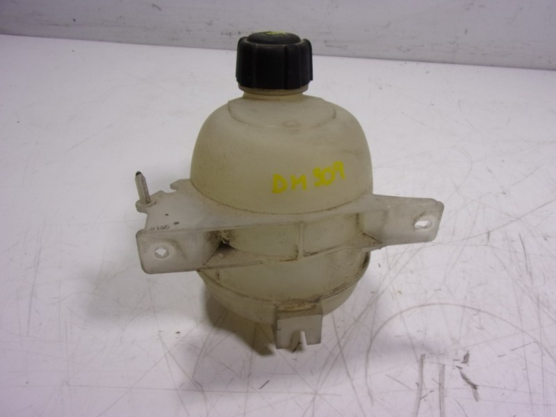 Recambio de deposito expansion para dacia duster ambiance 4x2 referencia OEM IAM 7701470460 8200766826 
