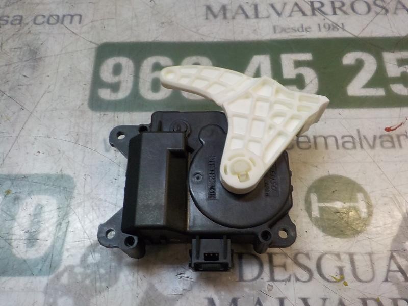 Recambio de motor electrico para toyota rav 4 advance hybrid referencia OEM IAM 8710647160 0638002180 0638002180