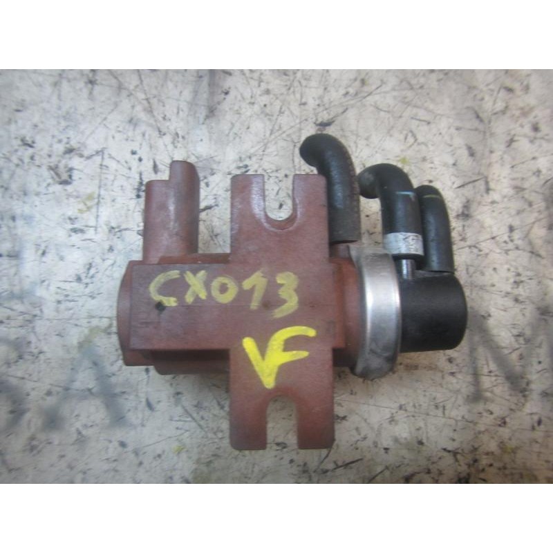 Recambio de valvula aire adicional para mazda 3 berlina (bk) 1.6 cd diesel cat referencia OEM IAM Y60118740  