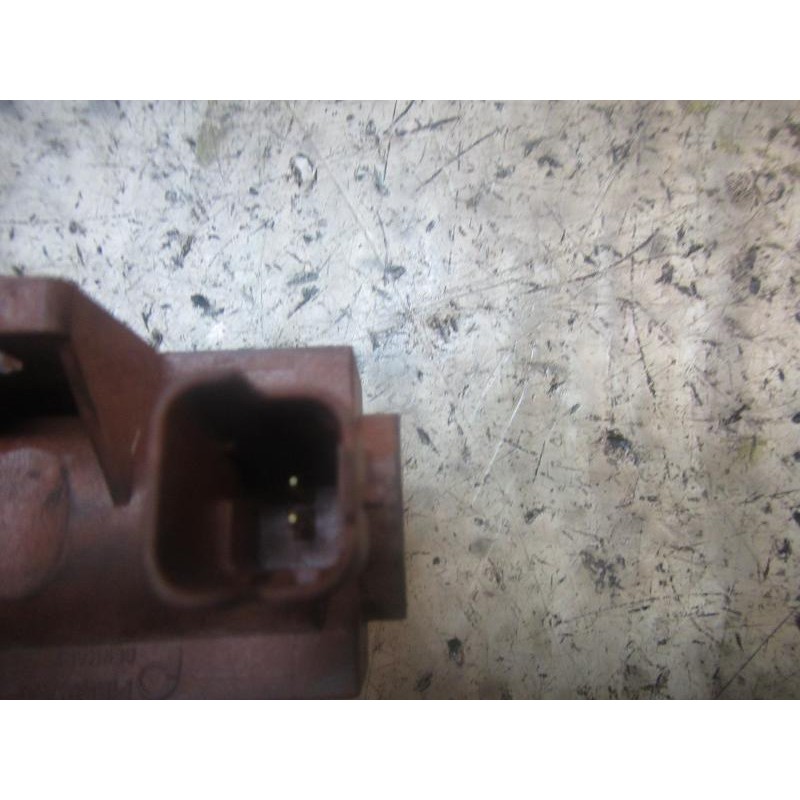 Recambio de valvula aire adicional para mazda 3 berlina (bk) 1.6 cd diesel cat referencia OEM IAM Y60118740  